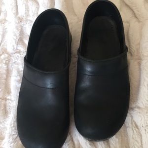 Dansko | Clogs Size 40 Black